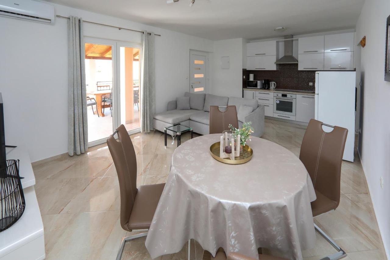 Apartment Alfonso Бибинє Екстер'єр фото
