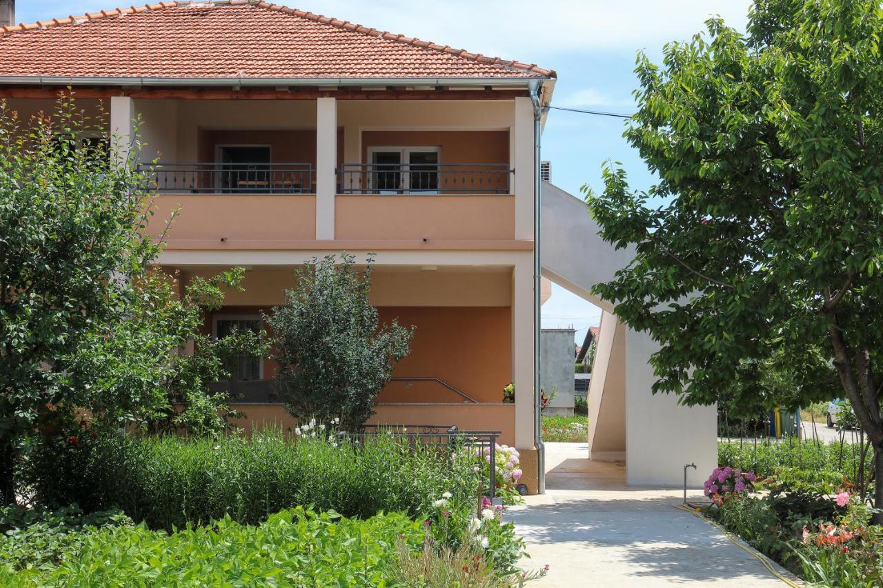 Apartment Alfonso Бибинє Екстер'єр фото